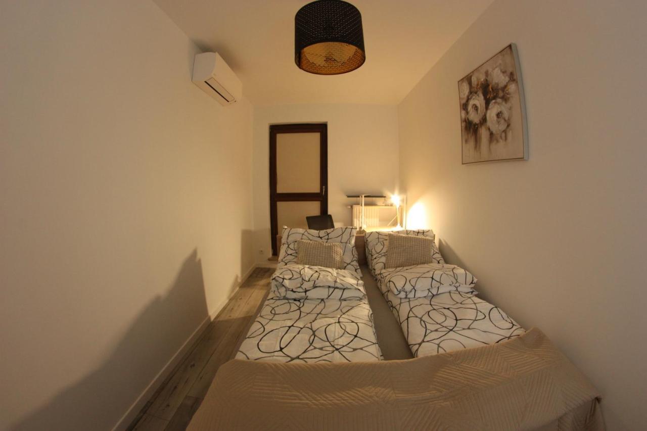 ורשה Urban City Apartments מראה חיצוני תמונה