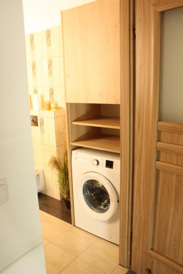 ורשה Urban City Apartments מראה חיצוני תמונה